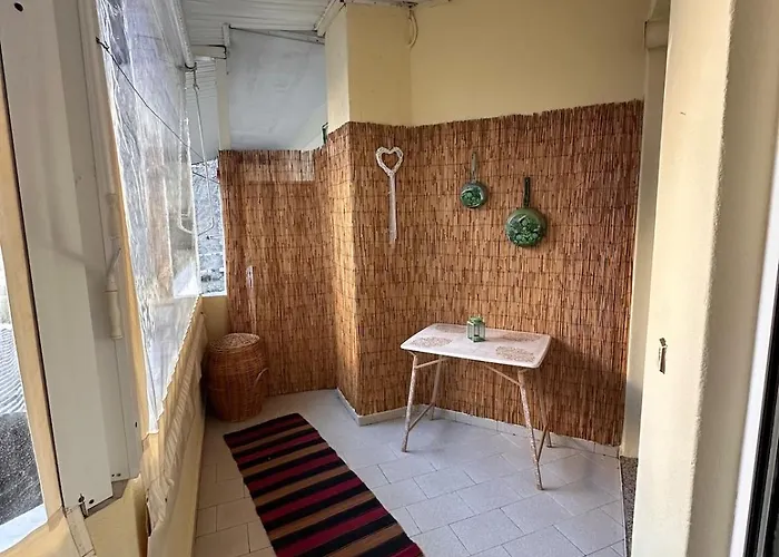 Methexis Household شقة *